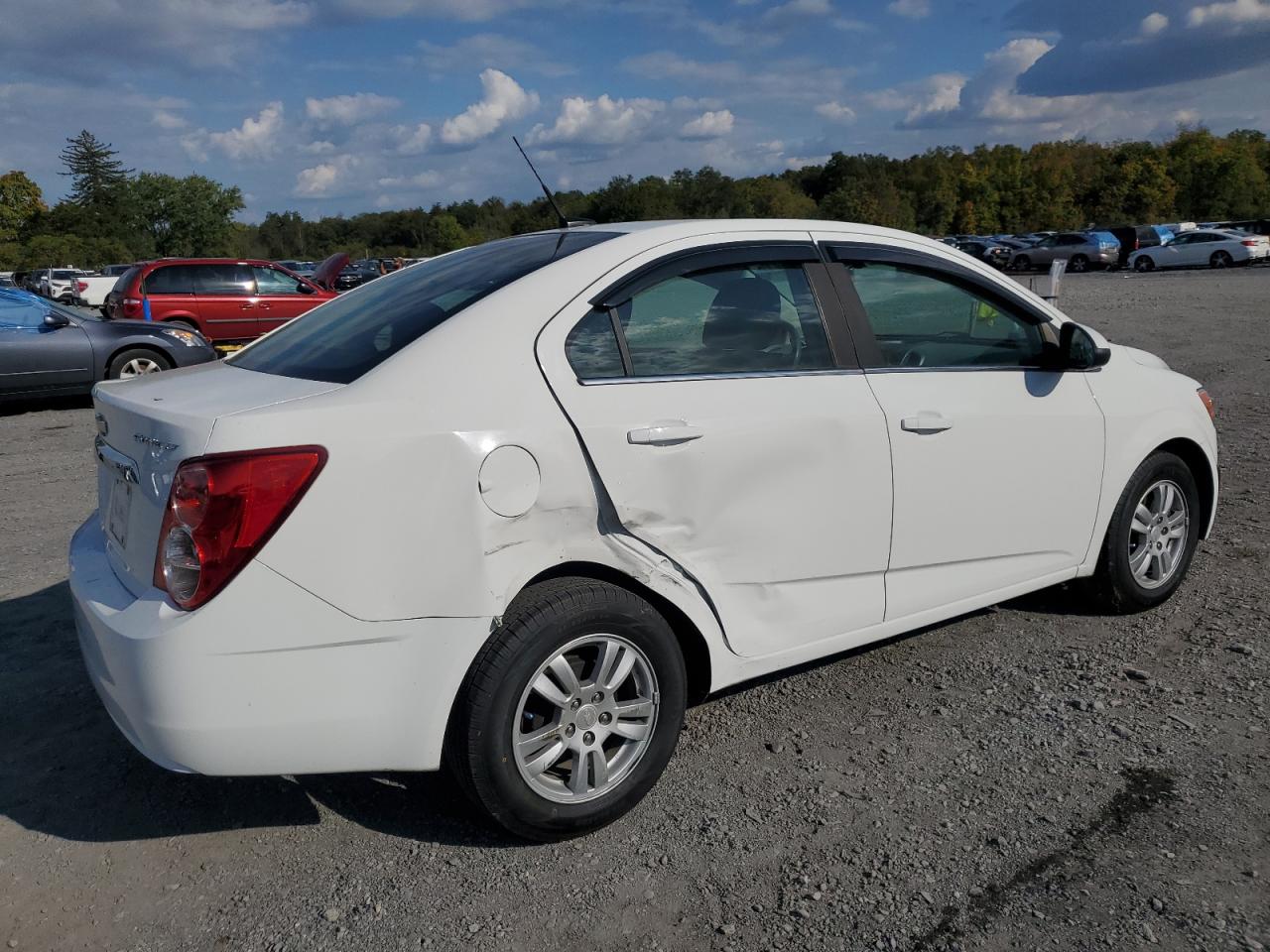 1G1JC5SG1E4139663 2014 Chevrolet Sonic Lt