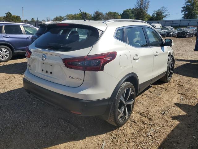 JN1BJ1CWXNW483614 Nissan Rogue Sport Sl