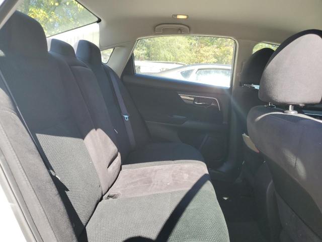 1N4AL3AP2EC158666 Nissan ALTIMA 2.5