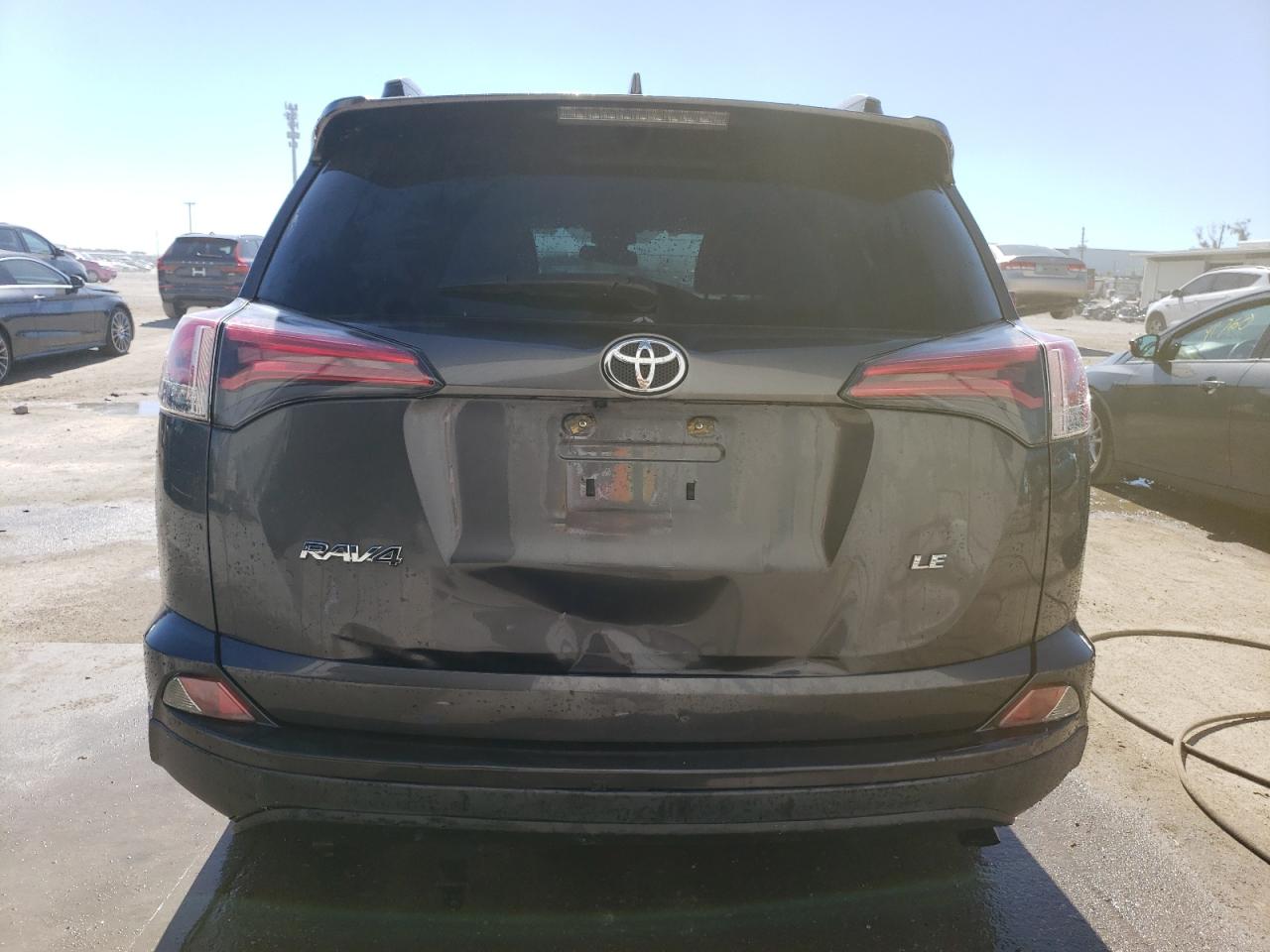 JTMZFREV1JJ205529 TOYOTA RAV4 2018