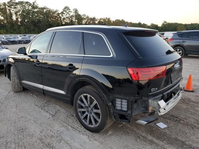 VIN WA1LHAF74KD032407 2019 Audi Q7, Premium Plus no.2