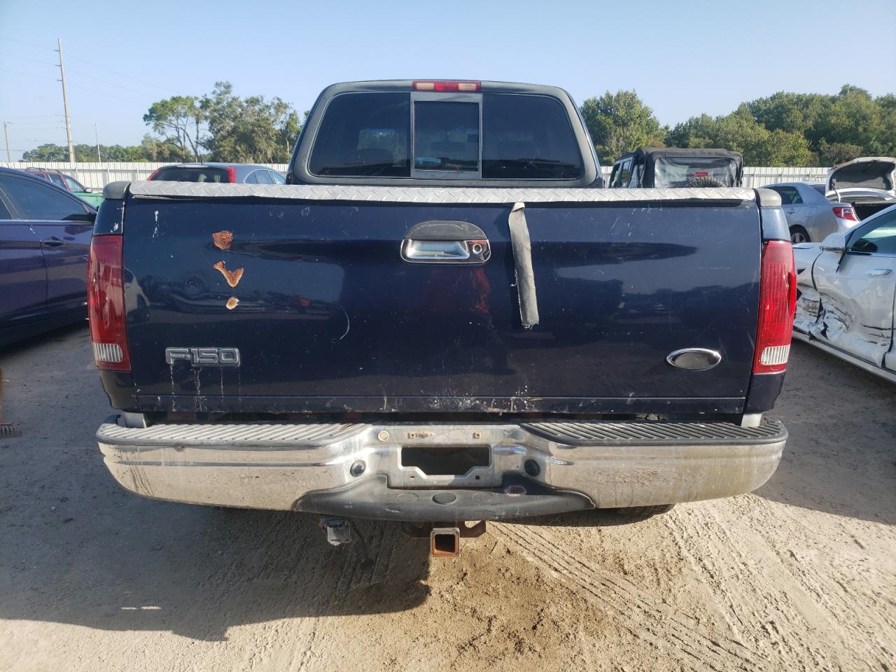 1FTRX18L22NA37371 2002 Ford F150