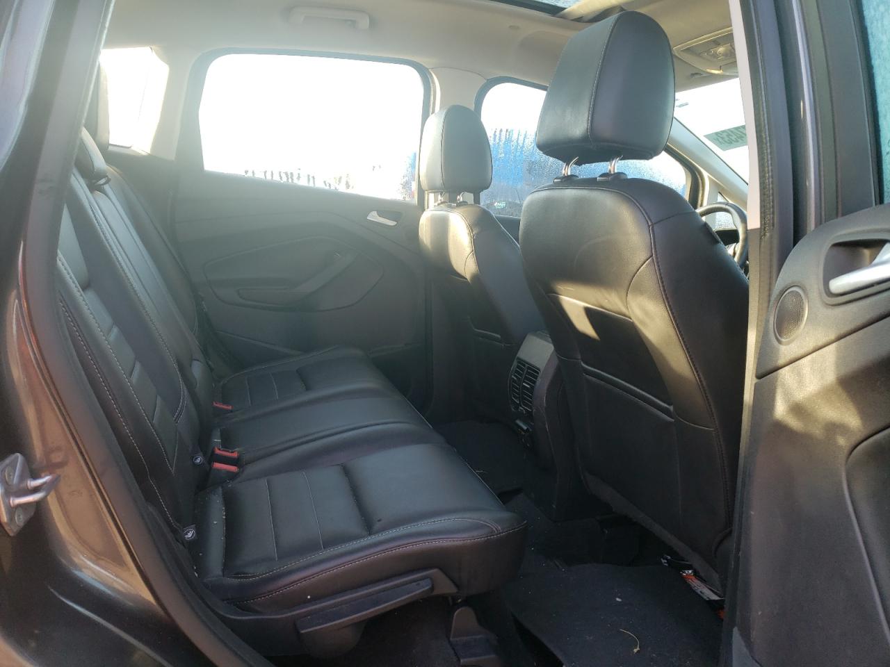 1FADP5CU5GL115314 FORD CMAX 2016