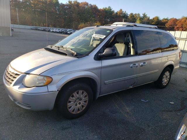 2005 Chrysler Town & Country LX