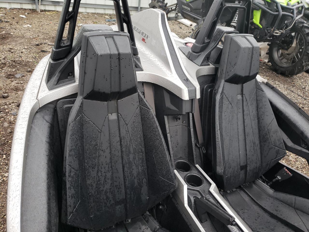 57XAAPFA3G7113377 POLARIS SLINGSHOT 2016