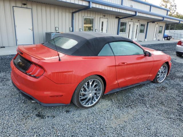 1FATP8UH9J5142929 Ford MUSTANG