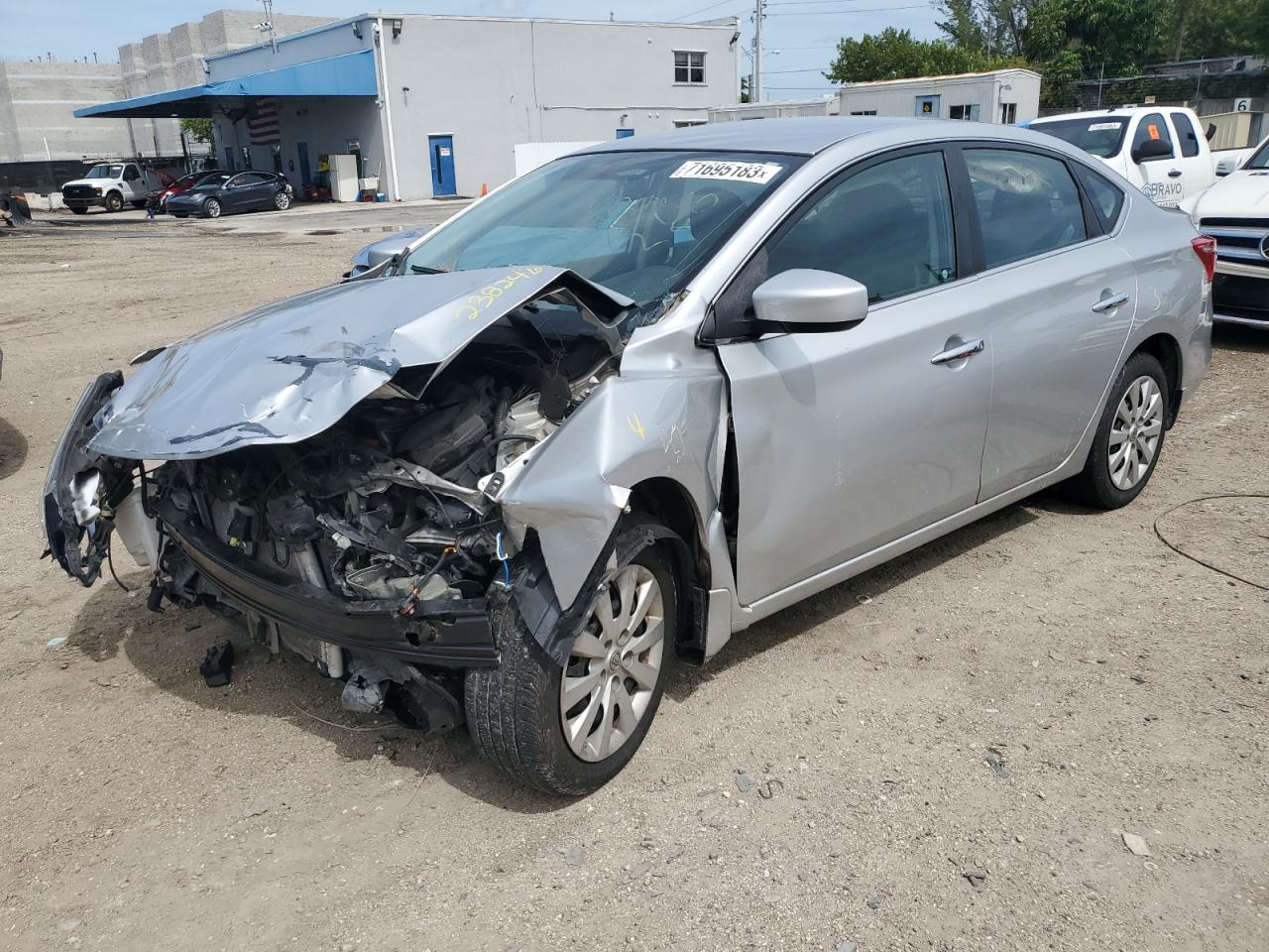 3N1AB7AP4HY238246 NISSAN SENTRA 2017