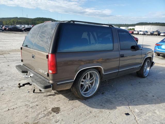 1998 Chevrolet Tahoe C1500 VIN: 3GNEC18R3WG101261 Lot: 40235054