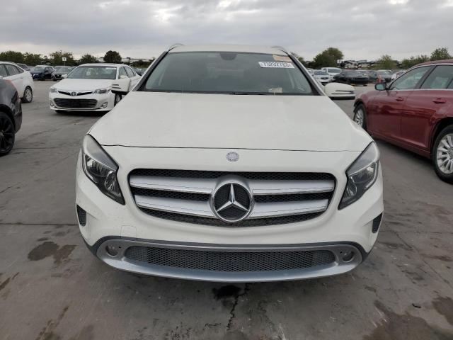 2015 MERCEDES-BENZ GLA 250 - WDCTG4EB3FJ132399