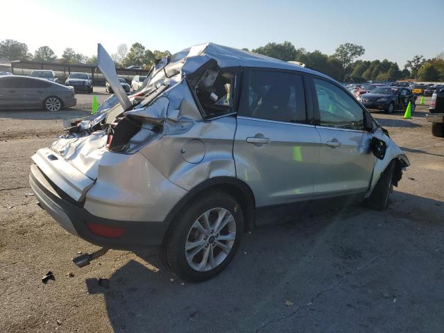 Паркетники FORD ESCAPE 2017 Сріблястий