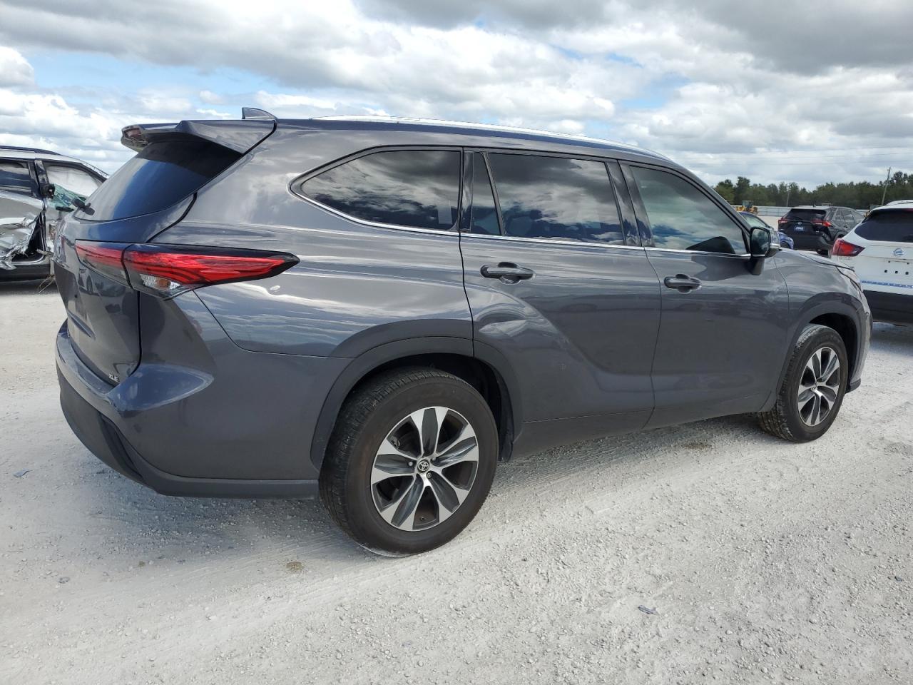 5TDGZRAH0MS521915 TOYOTA HIGHLANDER 2021