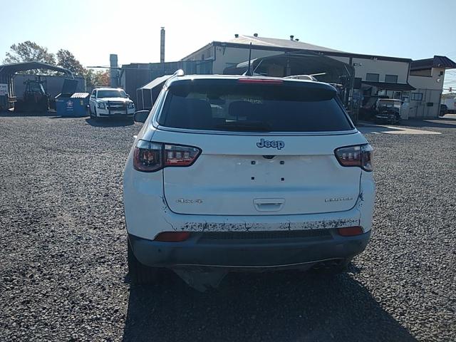 3C4NJDCB8NT134854 Jeep Compass Limited