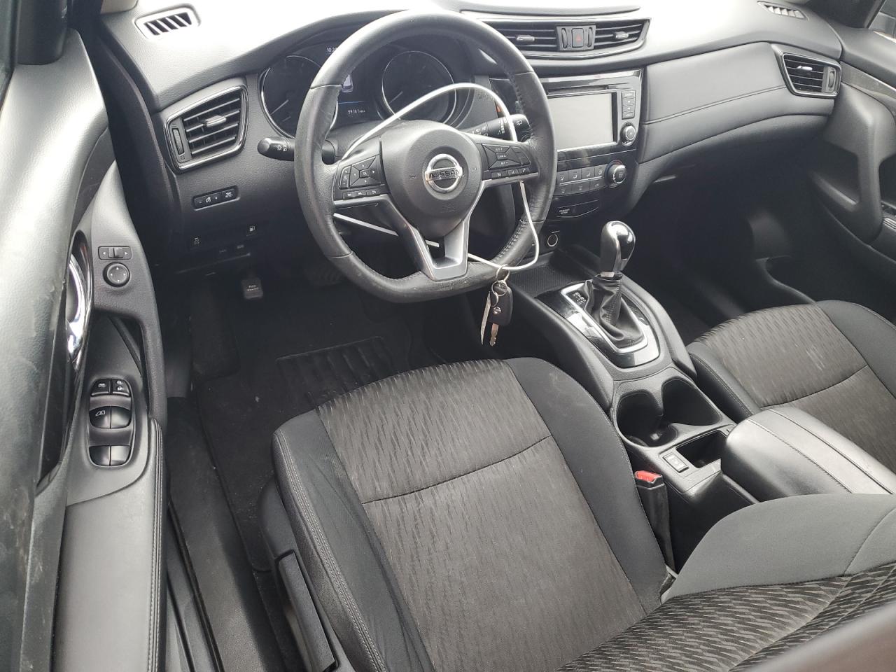 5N1AT2MT4JC820069 NISSAN ROGUE 2018