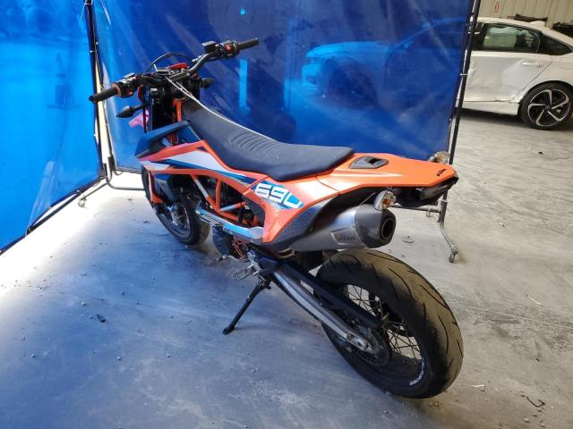 2023 KTM 690 SMC R VBKLSV400PM745007