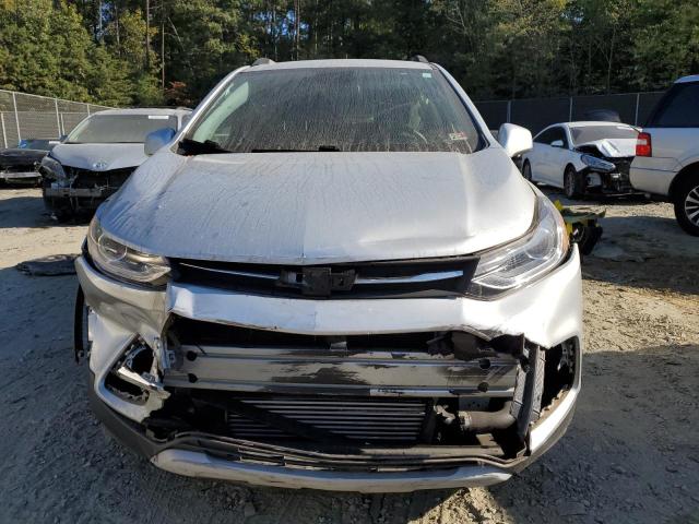 3GNCJLSB4JL252758 Chevrolet TRAX 1LT