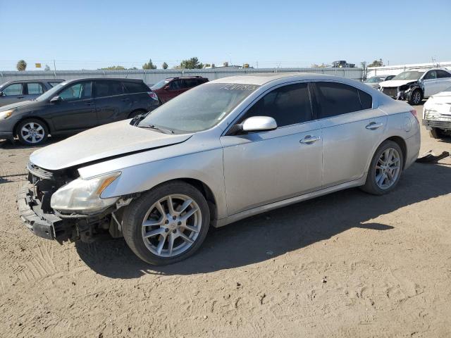 2010 Nissan Maxima S