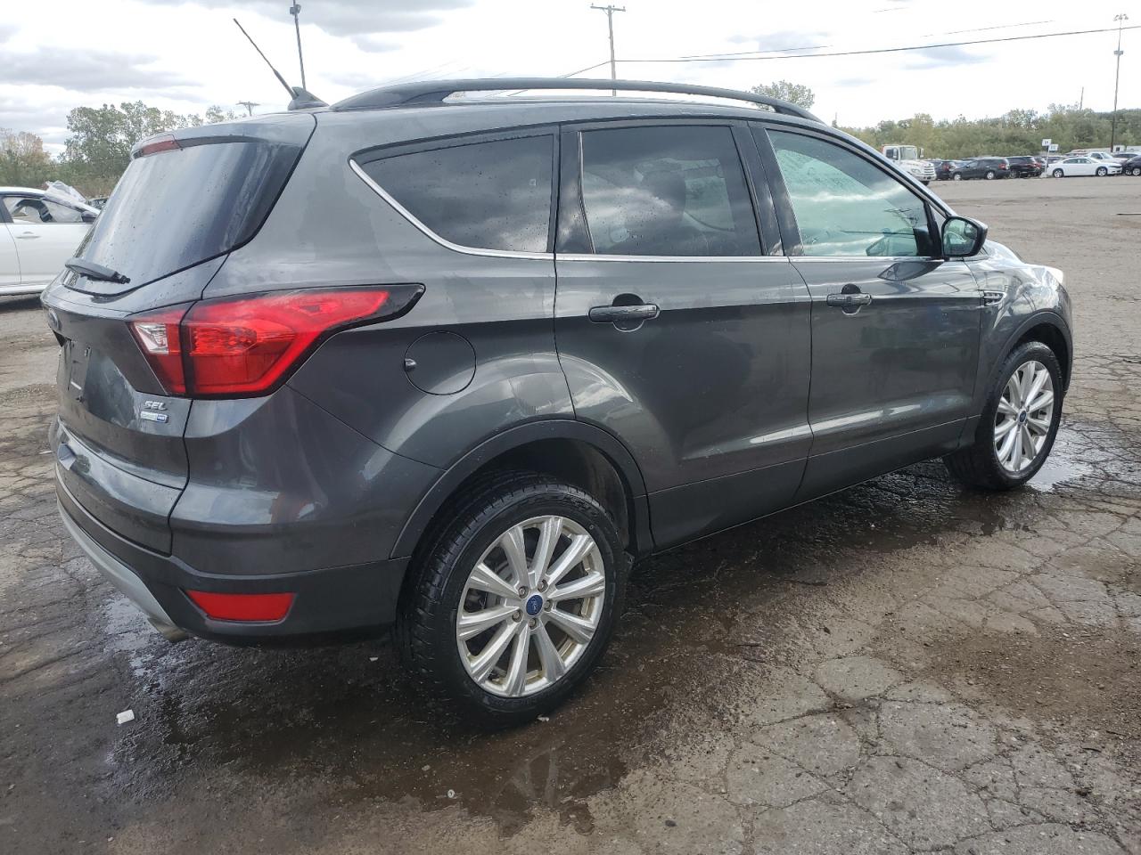 2019 Ford Escape Sel vin: 1FMCU9HD8KUA26480