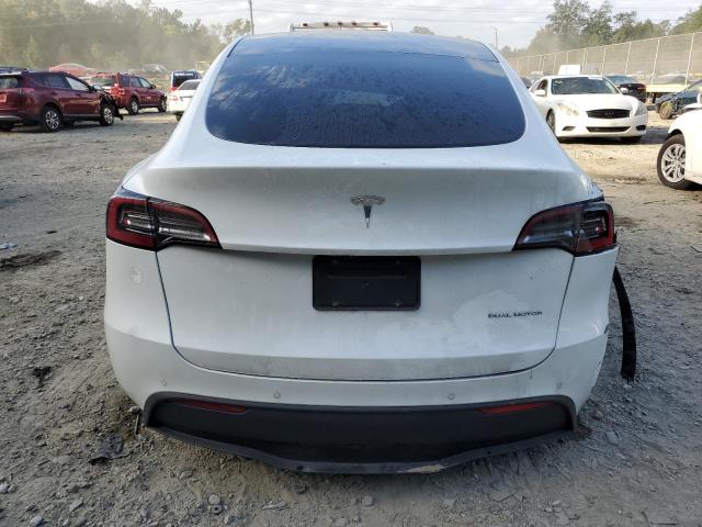 7SAYGAEE9NF315321 Tesla Model Y  6