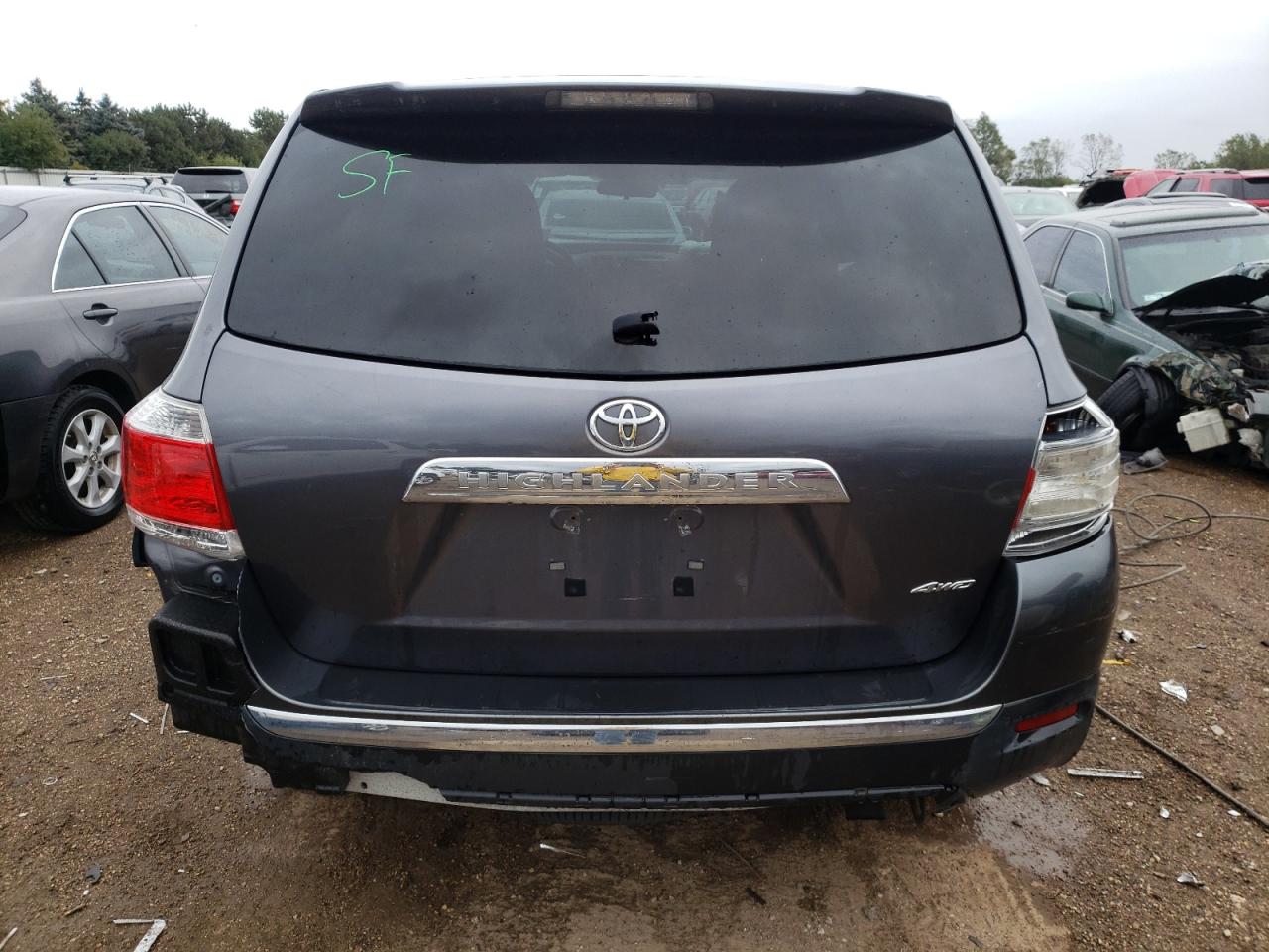 5TDBK3EH0DS264146 2013 Toyota Highlander Base