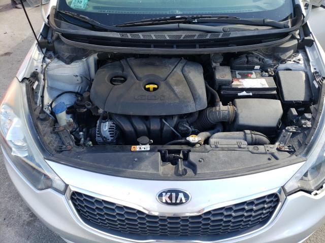 KNAFZ4A87G5550012 KIA FORTE EX