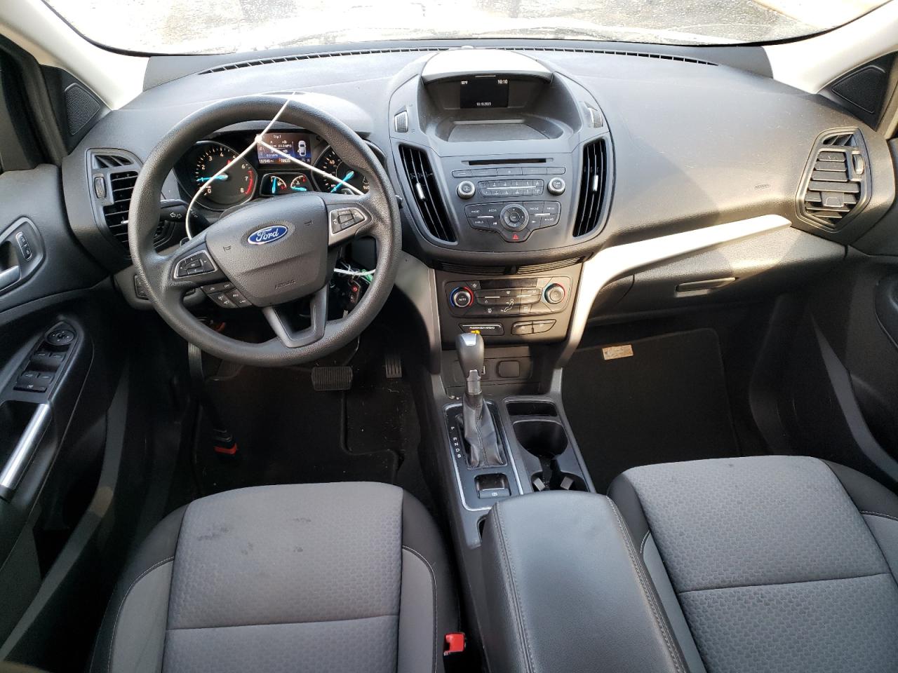1FMCU0GD7HUA15847 FORD ESCAPE 2017