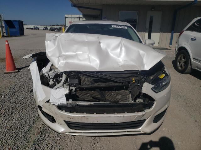 3FA6P0HD1GR133234 Ford FUSION SE