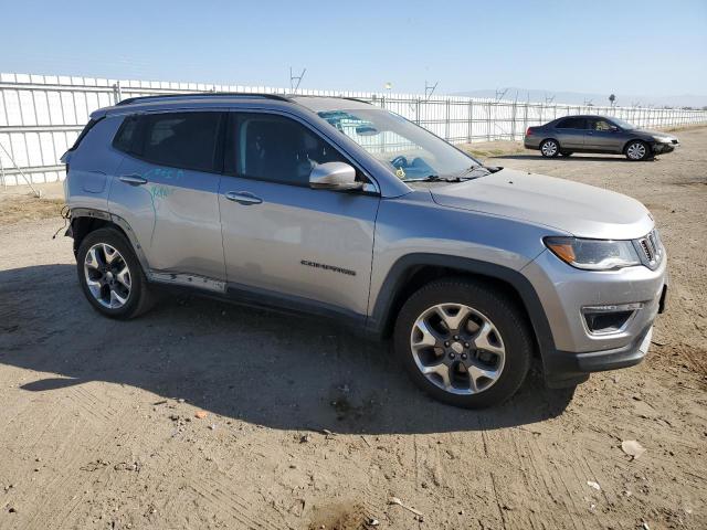 3C4NJCCB8JT406775 Jeep Compass Limited