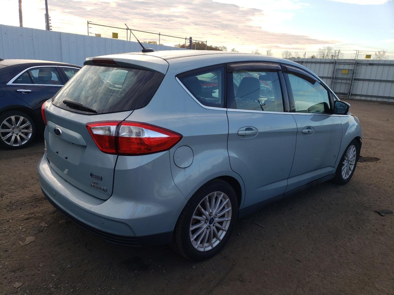 1FADP5BU4DL503888 2013 Ford C-Max Sel 1FADP5BU4DL503888 2013 Ford C-Max Sel