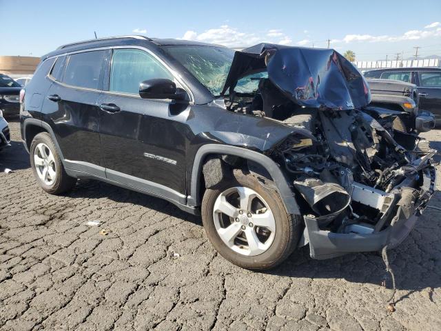 3C4NJCBB1JT466463 Jeep Compass Latitude