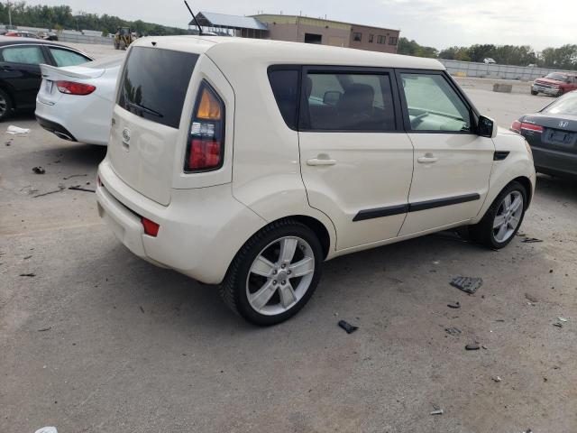 2011 Kia Soul + VIN: KNDJT2A2XB7733934 Lot: 70679393