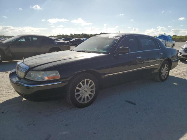 2007 Lincoln Town Car Signature