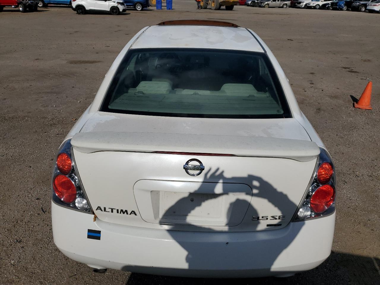 1N4BL11D95N482975 2005 Nissan Altima Se