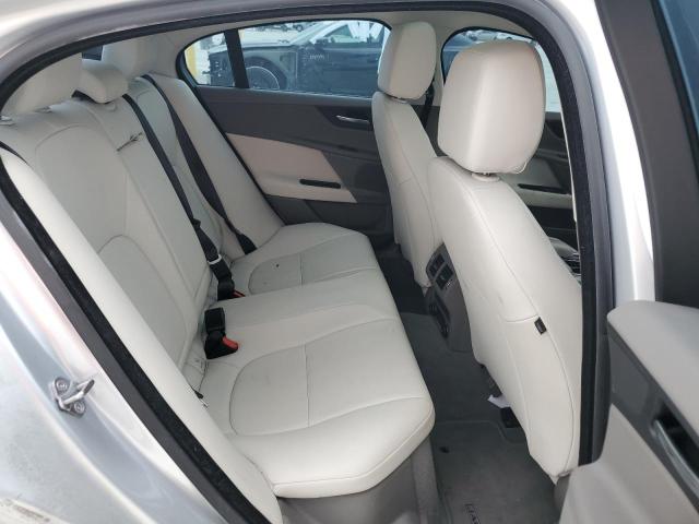 2018 JAGUAR XE PREMIUM - SAJAD4FX1JCP34121