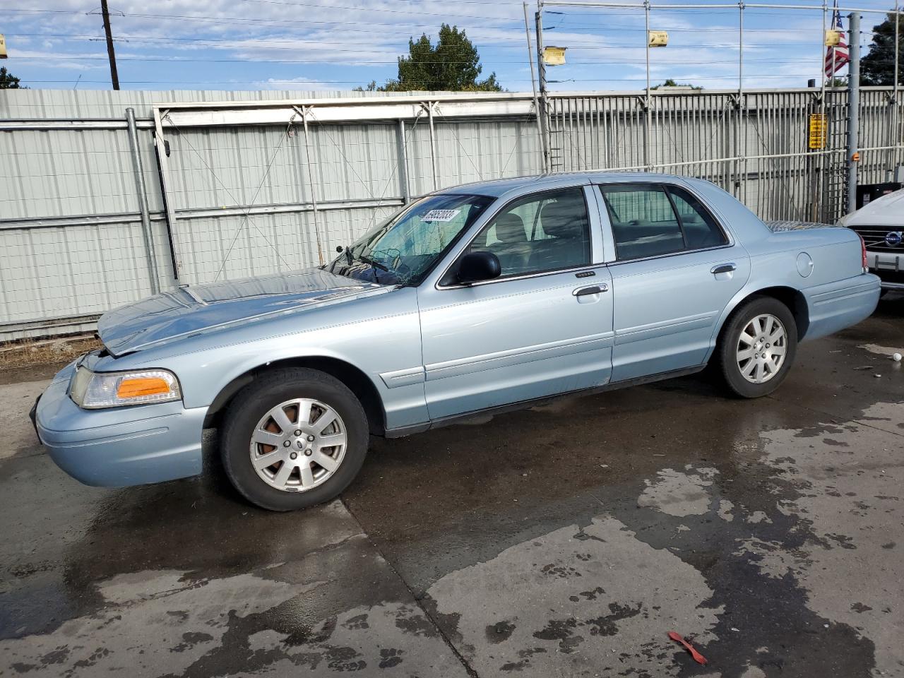 2FAFP74V37X143739 2007 Ford Crown Victoria Lx