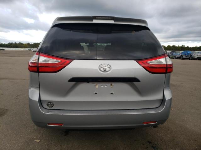 5TDZZ3DCXJS901605 2018 TOYOTA SIENNA, photo no. 6