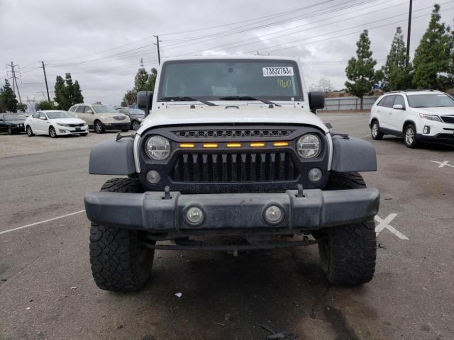 1C4BJWDG3JL887481 Jeep Wrangler Unlimited Sport