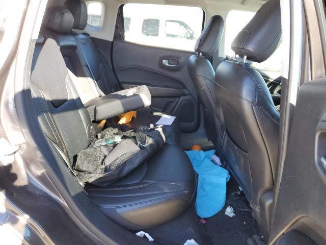 3C4NJDCB8JT354666 Jeep Compass Limited