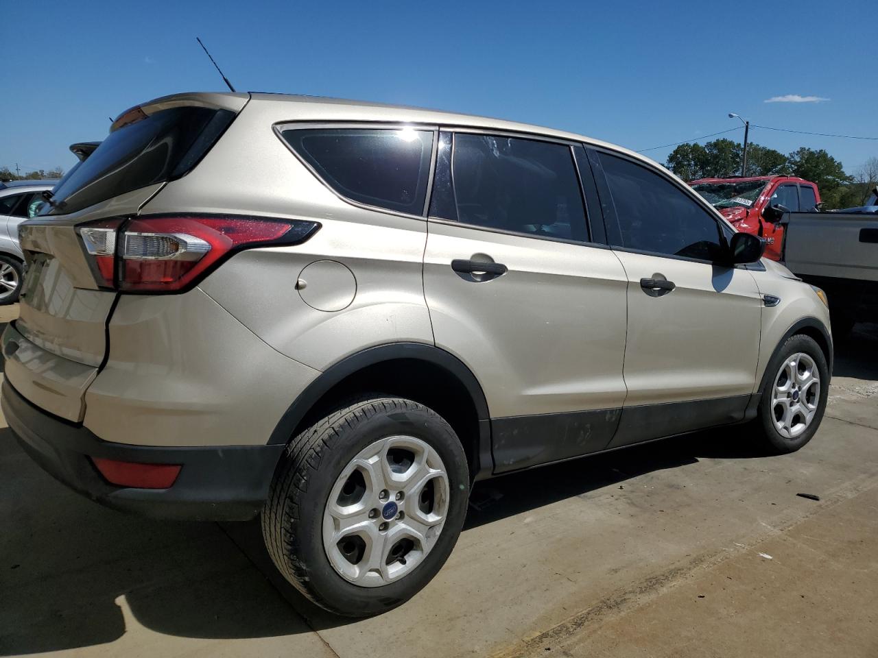 2017 Ford Escape S vin: 1FMCU0F78HUB87476