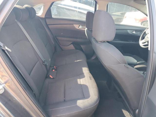 3KPF24AD5LE189253 KIA FORTE FE