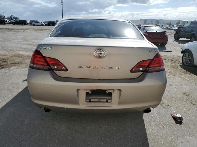 2008 Toyota Avalon - Image 6