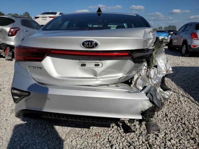 3KPF24AD9LE176280 KIA FORTE FE