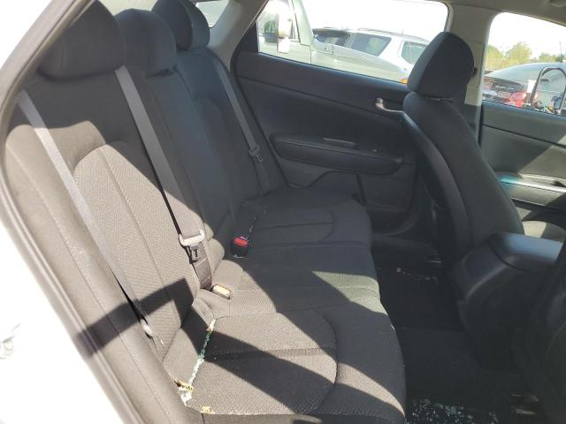 5XXGT4L31GG044715 KIA Optima Lx