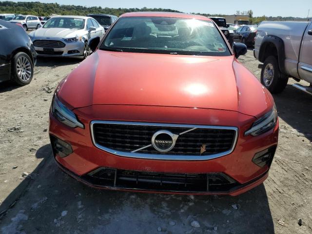 7JRA22TM2KG000957 Volvo S60 T6 R-D 5