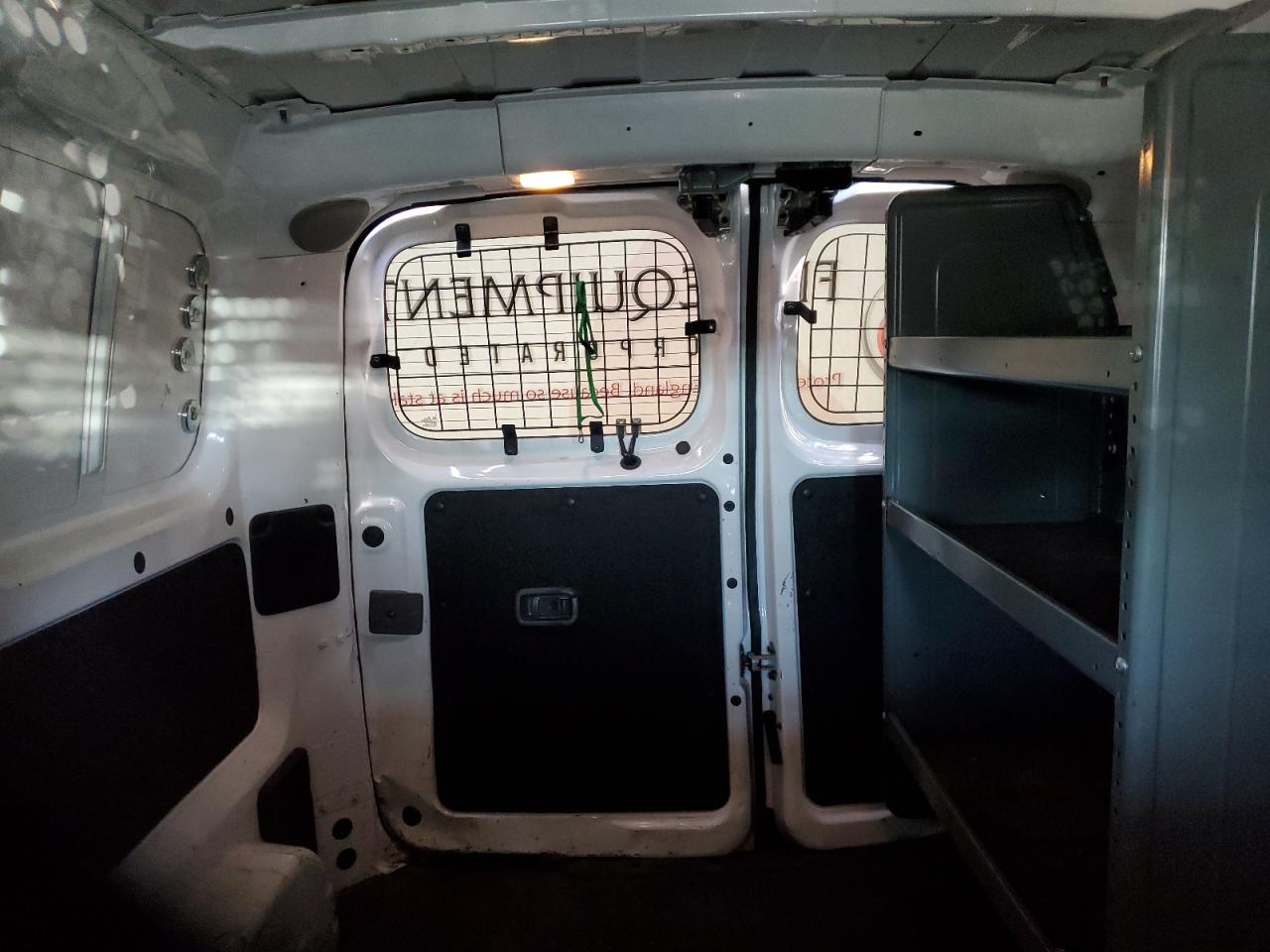 3N6CM0KN0JK696490 NISSAN NV 2018