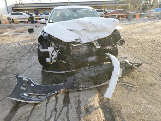  VOLKSWAGEN PASSAT 2020 Білий