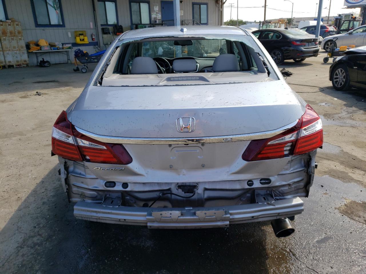 1HGCR2F8XGA163904 HONDA ACCORD 2016