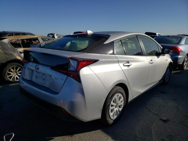 JTDKARFU6L3121879 Toyota Prius L 3