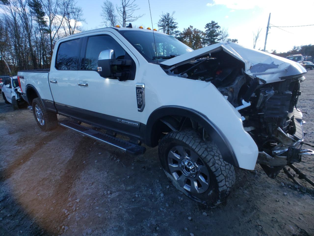 Lot #3033122997 2019 FORD F350 SUPER