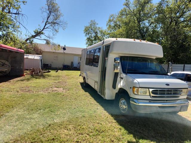 2001 Ford Econoline Cargo Van 