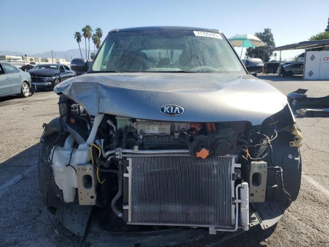 KNDJX3AE5H7021179 KIA Soul Ev +